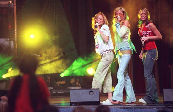 atomickittenlive01.jpg